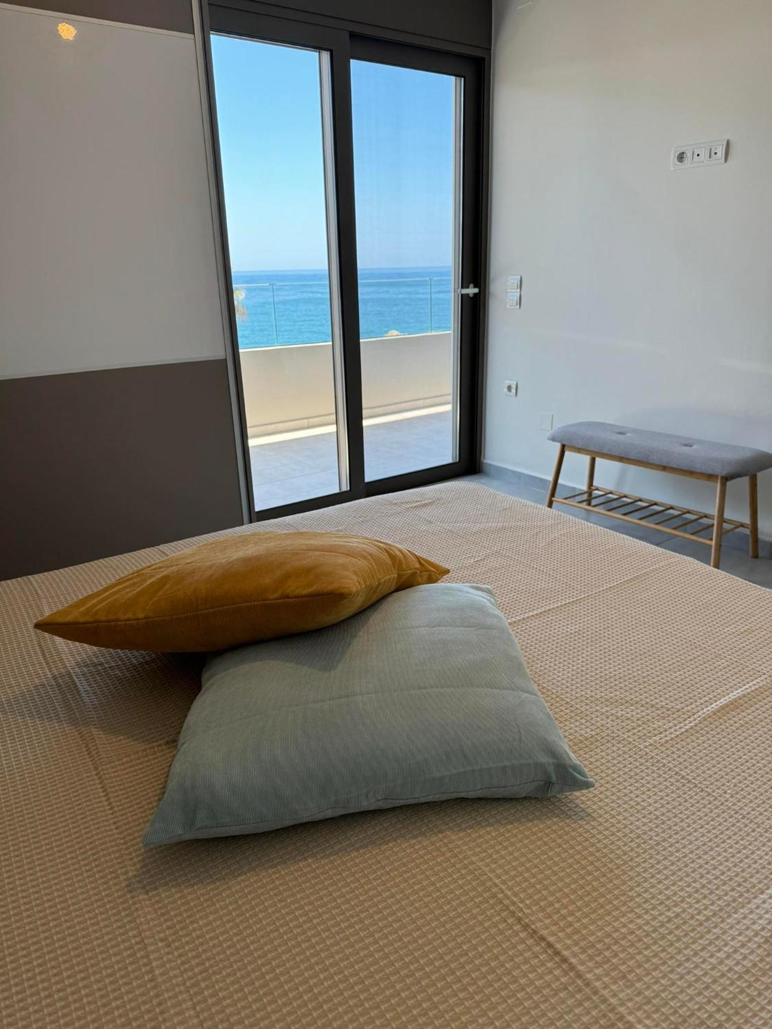 חאניה Zonapartments A Sea View-City Center מראה חיצוני תמונה